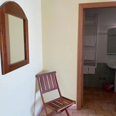 Taverna Dei Guelfi Κατάλυμα σε φάρμα