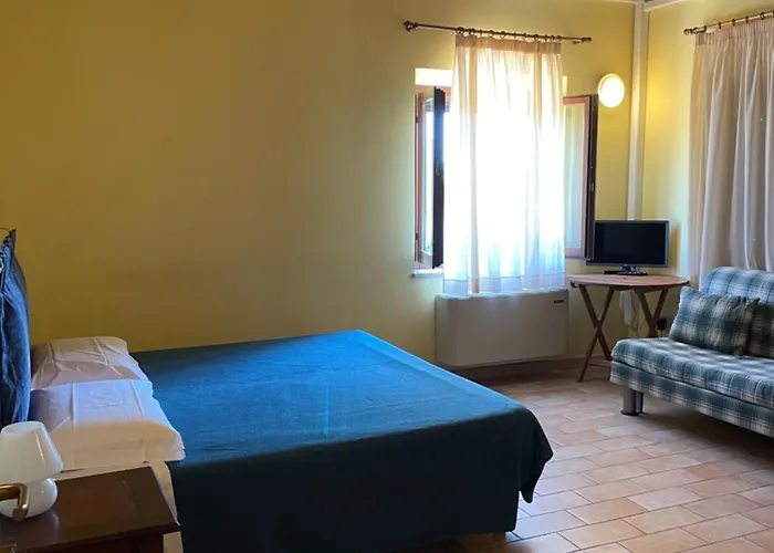 Farm stay Taverna Dei Guelfi Senigallia