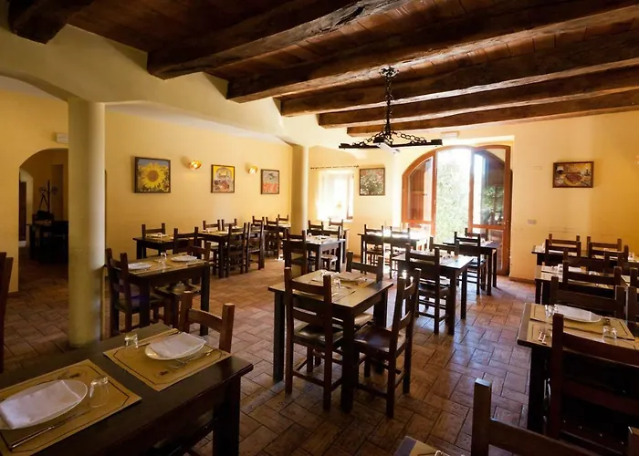 Taverna Dei Guelfi Farm stay Senigallia